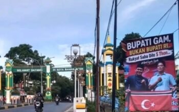 Baliho “Bupati GAM” di Perbatasan Banda Aceh Picu Kontroversi Publik