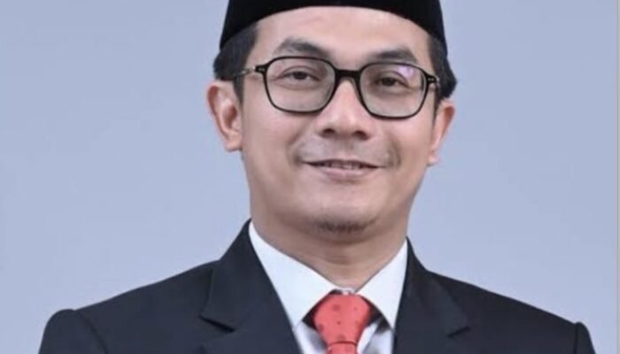 Sambut Lonjakan Wisatawan, Ketua DPRK Banda Aceh Ingatkan Petugas dan Pelaku Usaha Tingkatkan Layanan