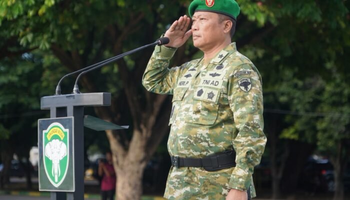 Inspektur Kodam IM Pimpin Upacara Peringatan Hari Sumpah Pemuda ke-98 di Banda Aceh